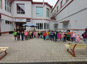 Krasnale i Jagódki z wizytą w teatrze Piccolo