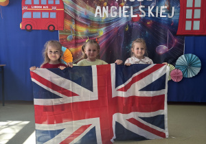 Pamiątkowe zdjęcie z flagą UK.