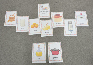 Zdjęcie przedstawiające składniki potrzebne do przygotowania pączków oraz sposób ich smażenia.